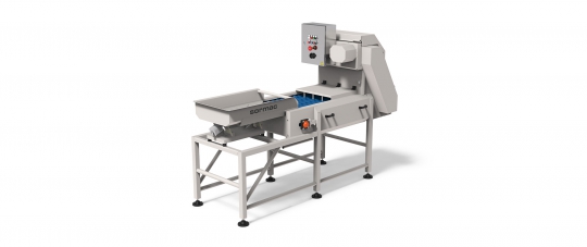 Potato segmenting machine